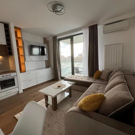 Liboroplanet Apartment *